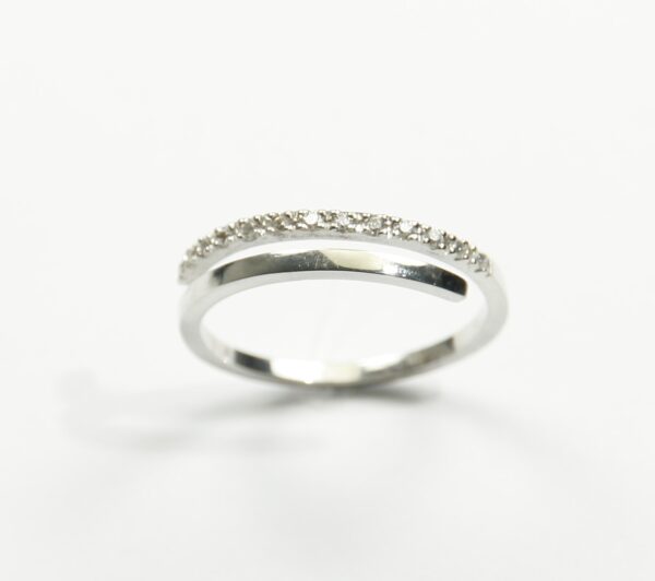 Anel Ouro  19.20 Kilates com  Zirconias